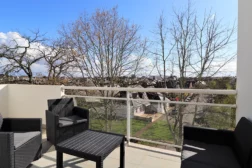 Terrasse du logement en LCD Le Bondon