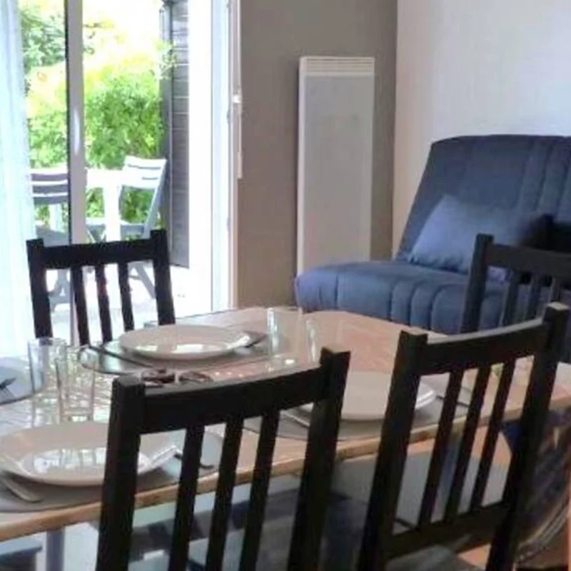 Salon et salle à manger du logement Ty Bihan à Séné
